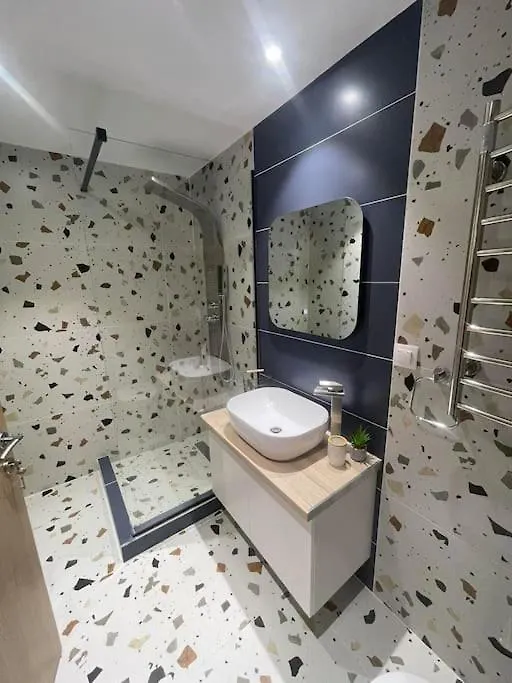 Coloris Caeruleus Room 테살로니키 0*,